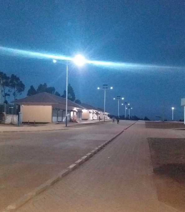 石林彝族自治县非洲科特迪瓦太阳能路灯工程